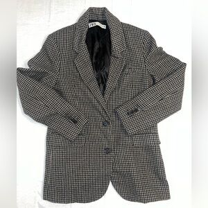 Zara Women’s Checkered Workwear Office Chic Blazer Layering Piece
